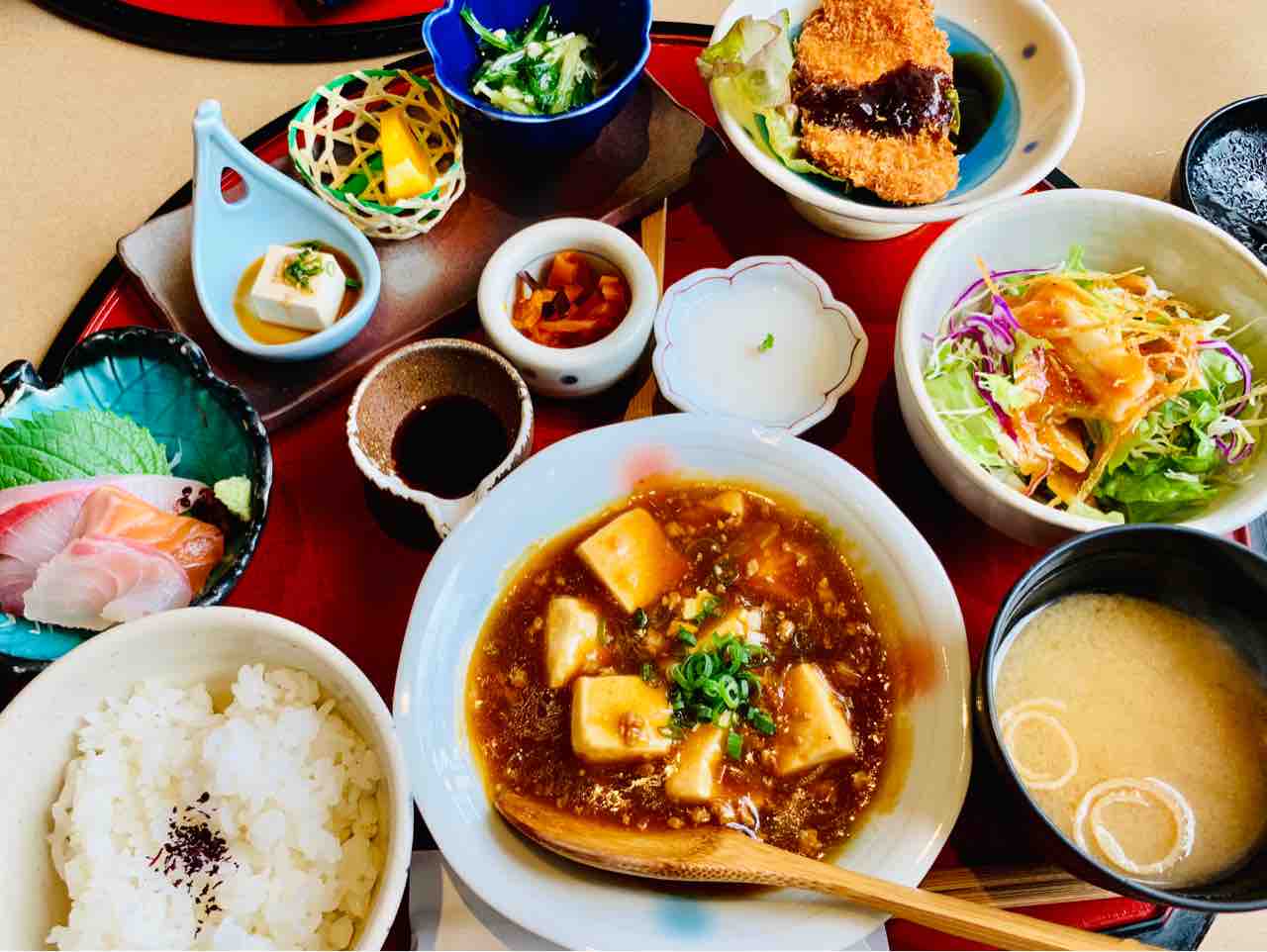 旬彩 菜の花 えっ これで1000円 和食なのに麻婆豆腐 これぞお得 な日替わりランチをいただける隠れた名店 まるごと岡山食べ尽くし日記
