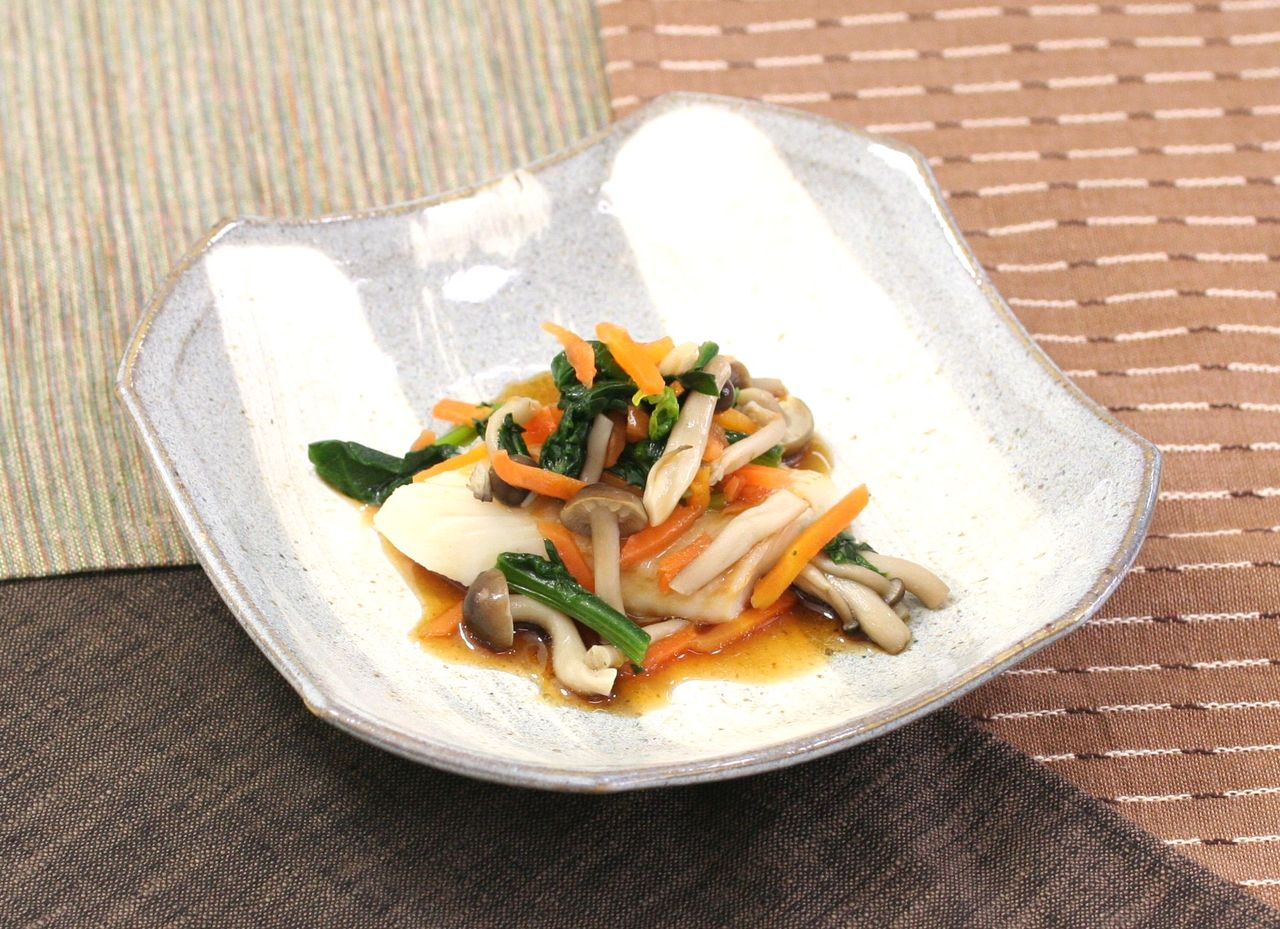 柑橘類と生姜の蒸し魚と野菜炒めのレシピ