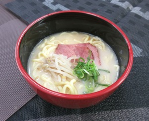 とんこつラーメン030115B