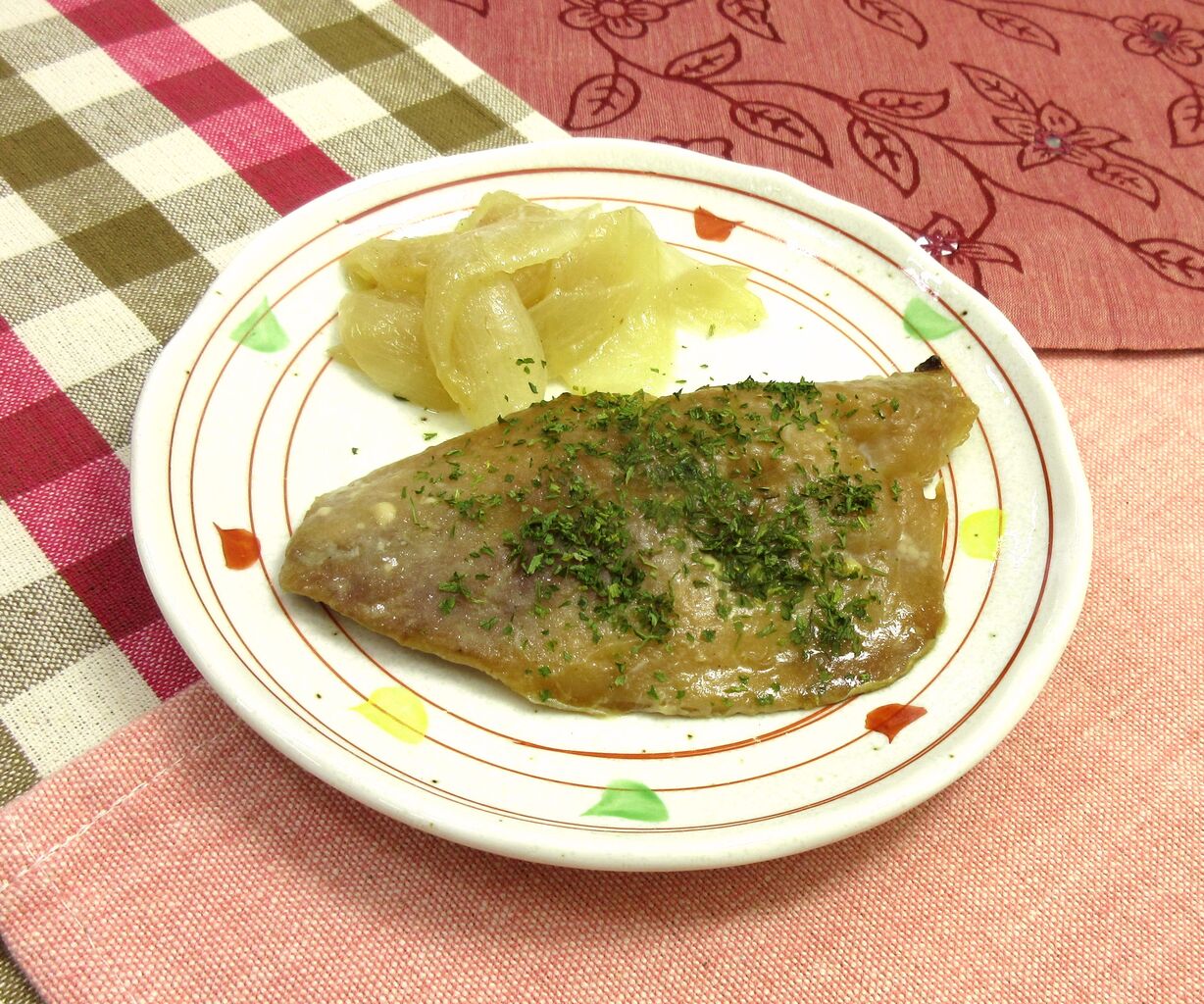 魚のムニエルバター醤油かけ 愛港園献立紹介