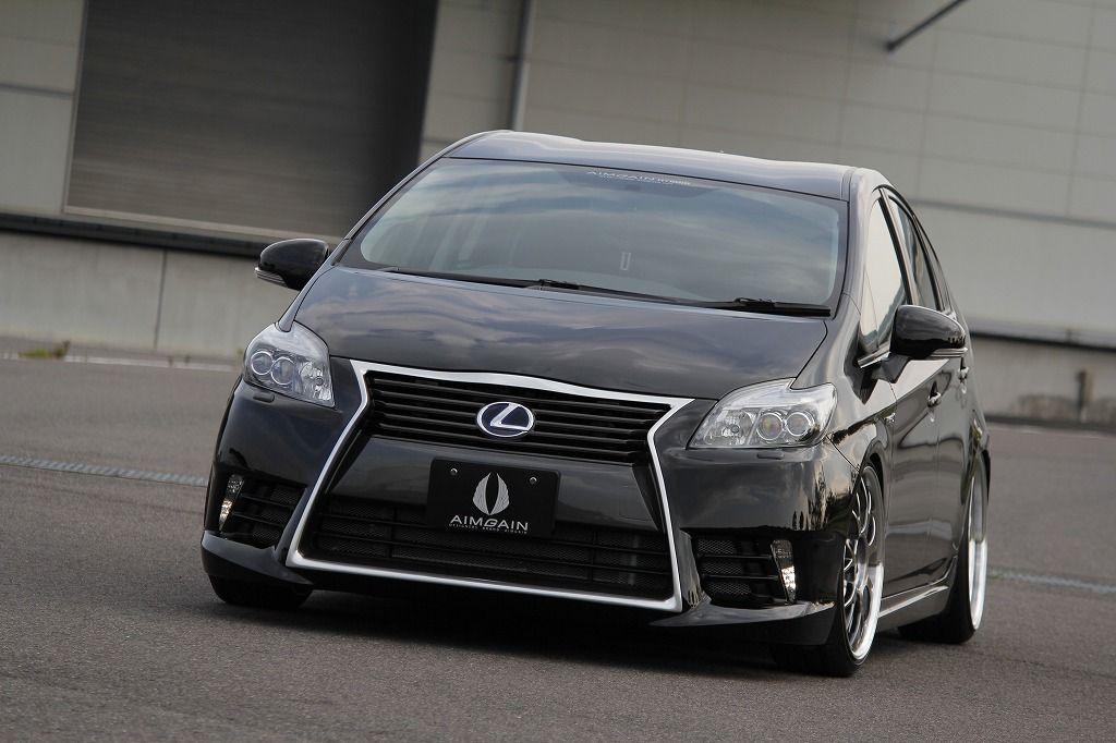 プリウス30 エイエムゲイン スピンドルグリル エイムゲイン