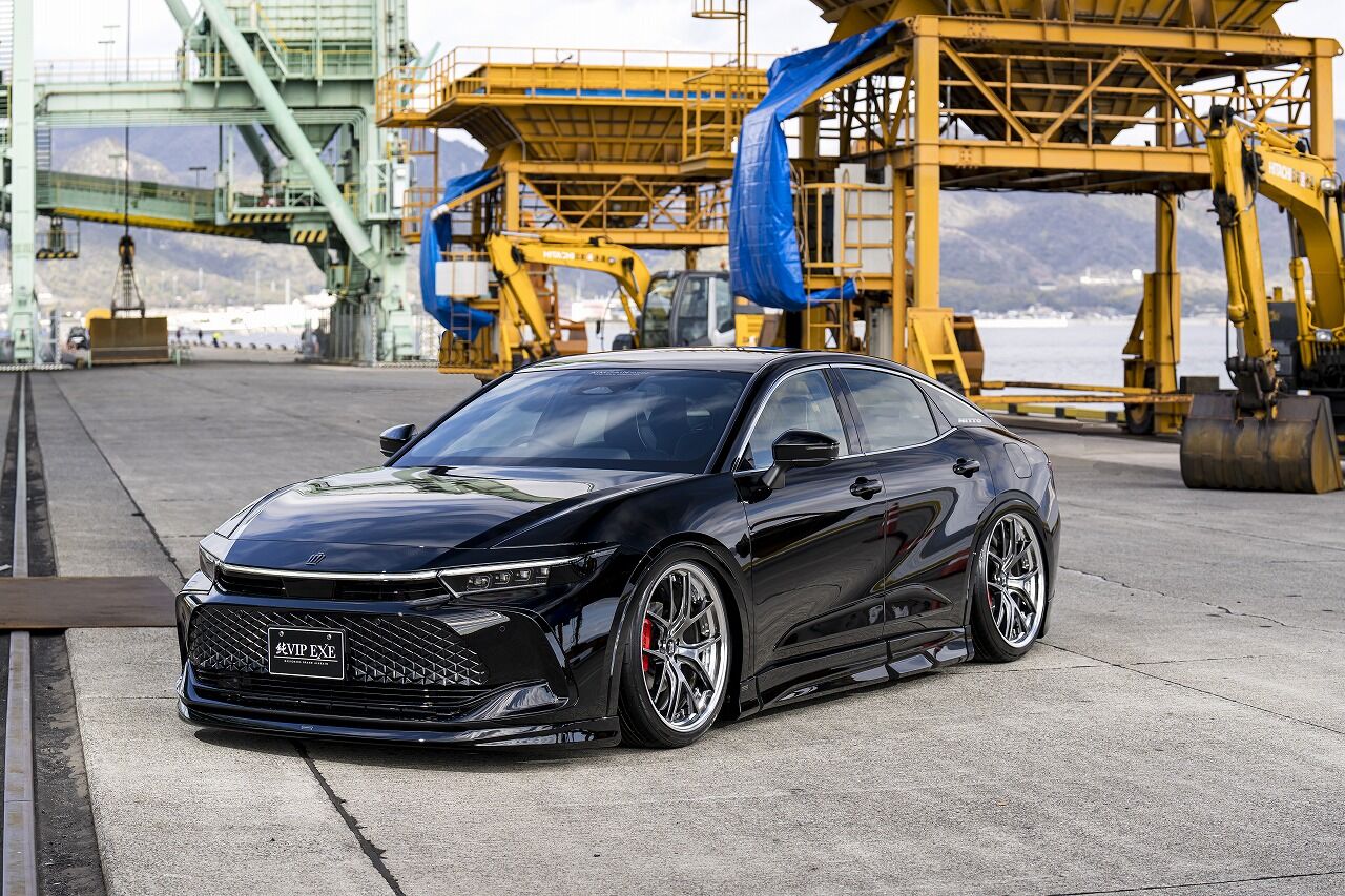 CROWN CROSSOVER – AIMGAIN Shop | Body Kits, Aero, Exhaust