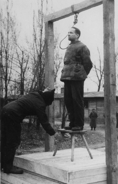 　絞首刑2
