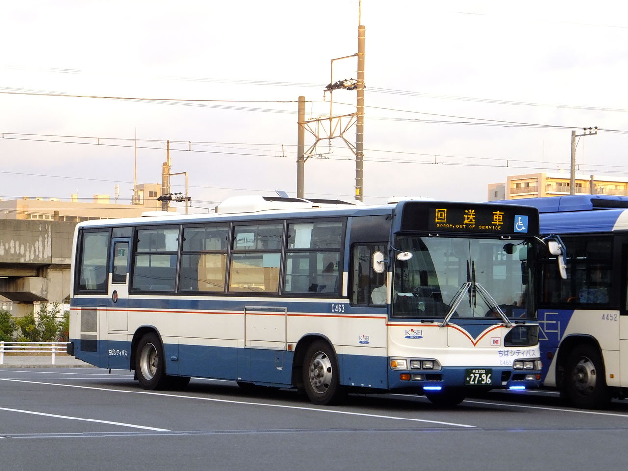 イオン65系統 海浜幕張駅 イオンモール幕張新都心ファミリーモール前 オモニバス