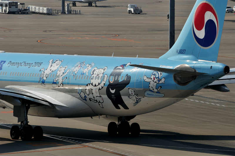 FLIGHTLINE200 大韓航空 B777-285ER 平壌オリンピック塗装