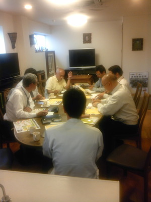 毎月恒例の勉強会を行いました！！