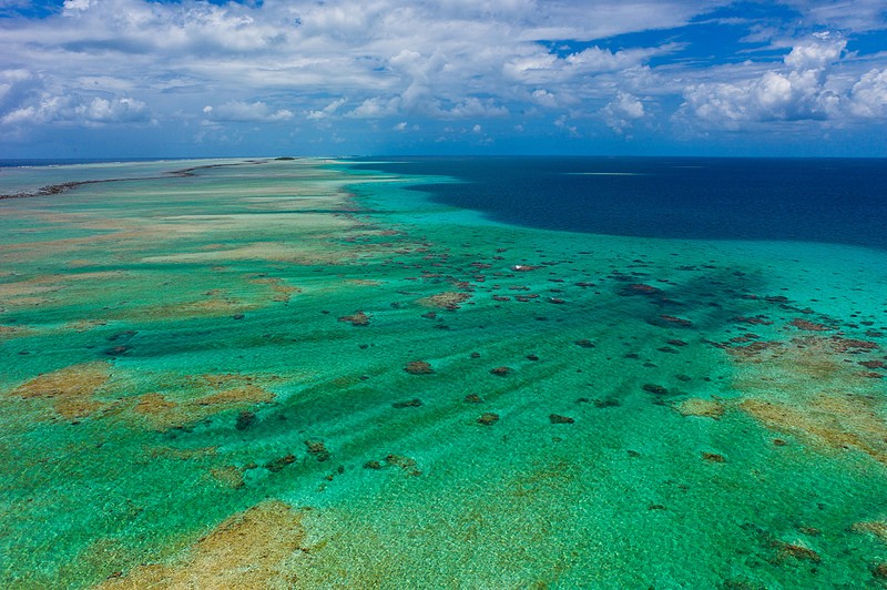 青い海と常夏の楽園 ポリネシア タヒチ島 テティアロア島 ボラボラ島 イースター島空撮写真 写真21枚 Aviation Data Focus