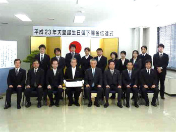 02