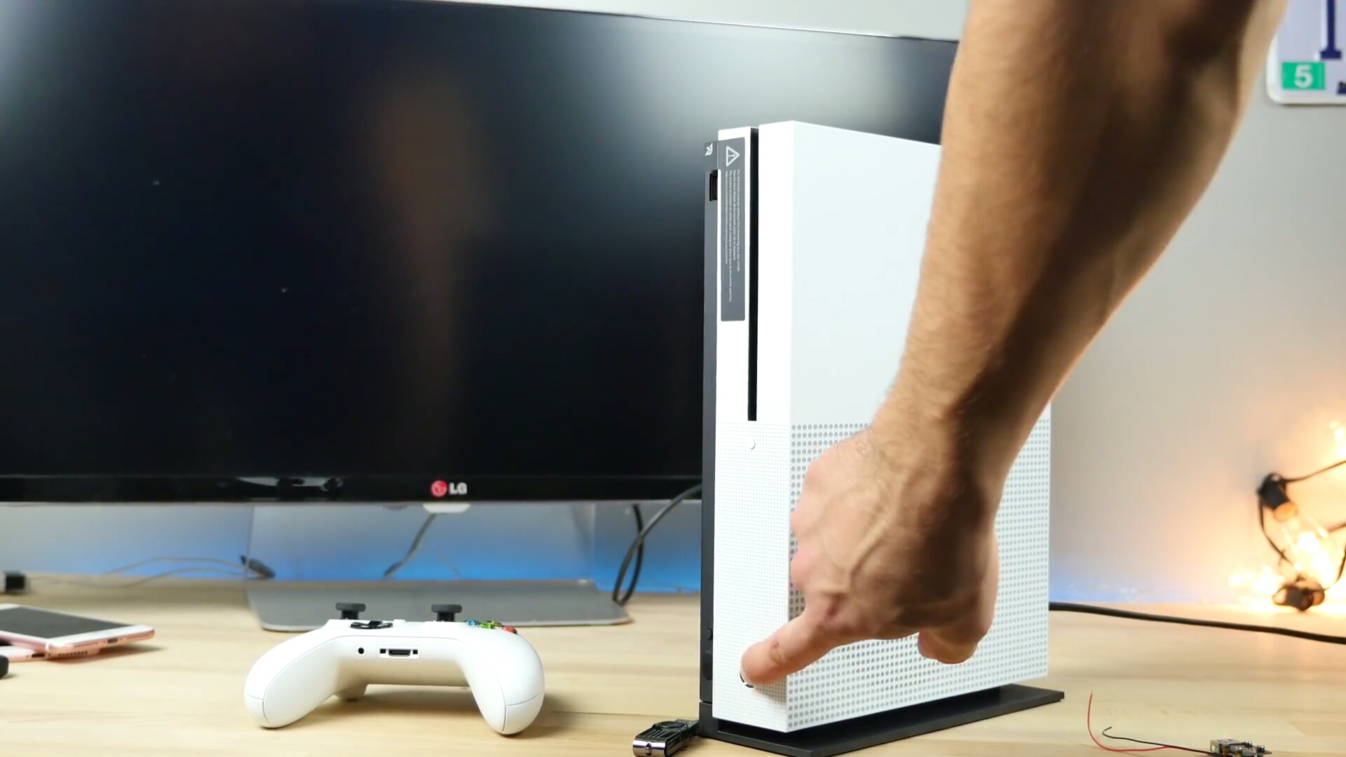 Ps4 Proにusb Killerを挿すとどうなる テスト動画が公開 Fn