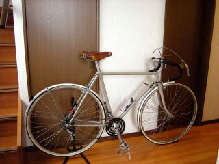9927a111.jpg