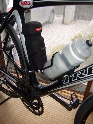 �ܥȥ륱��������