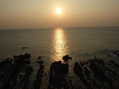 �Ӻ�ͼ���ε�