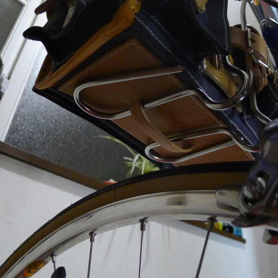 NITTO F-16 : あじこぼたより