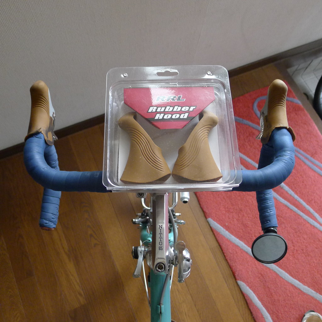 フード交換 : あじこぼたより