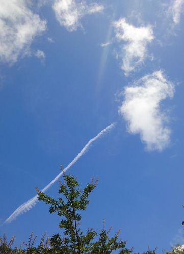 梅雨明けの空