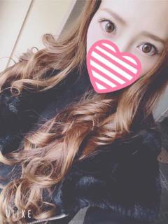 girl_5c387301847f75.40856965_240x320
