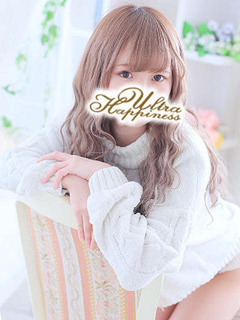 girl_5e9be1b8182215.55072245_480x640