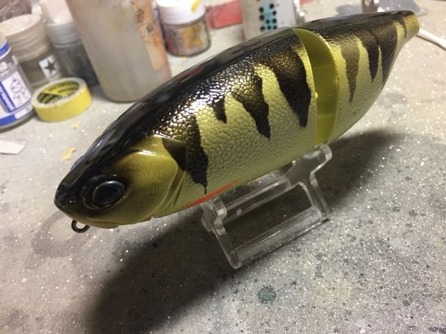 ピーコックバスカラー？【DRT クラッシュ ジョーカー リペイント