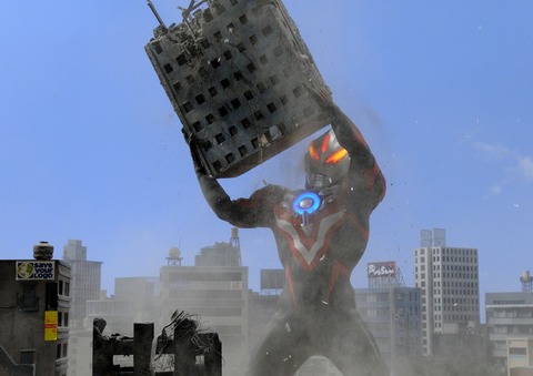 サンダーブレスター