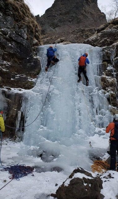 A9D7CF41-D72A-4BC4-872B-A4FE4AEFA875