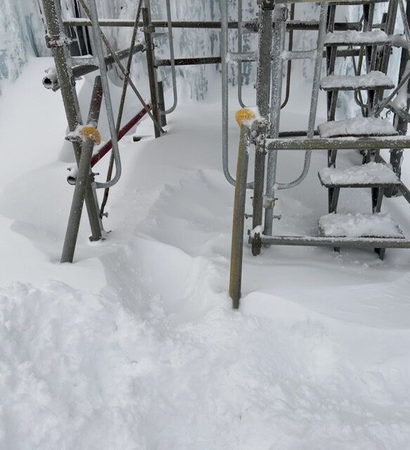 AAD0B139-E7C1-4651-BF52-84D735AC704F