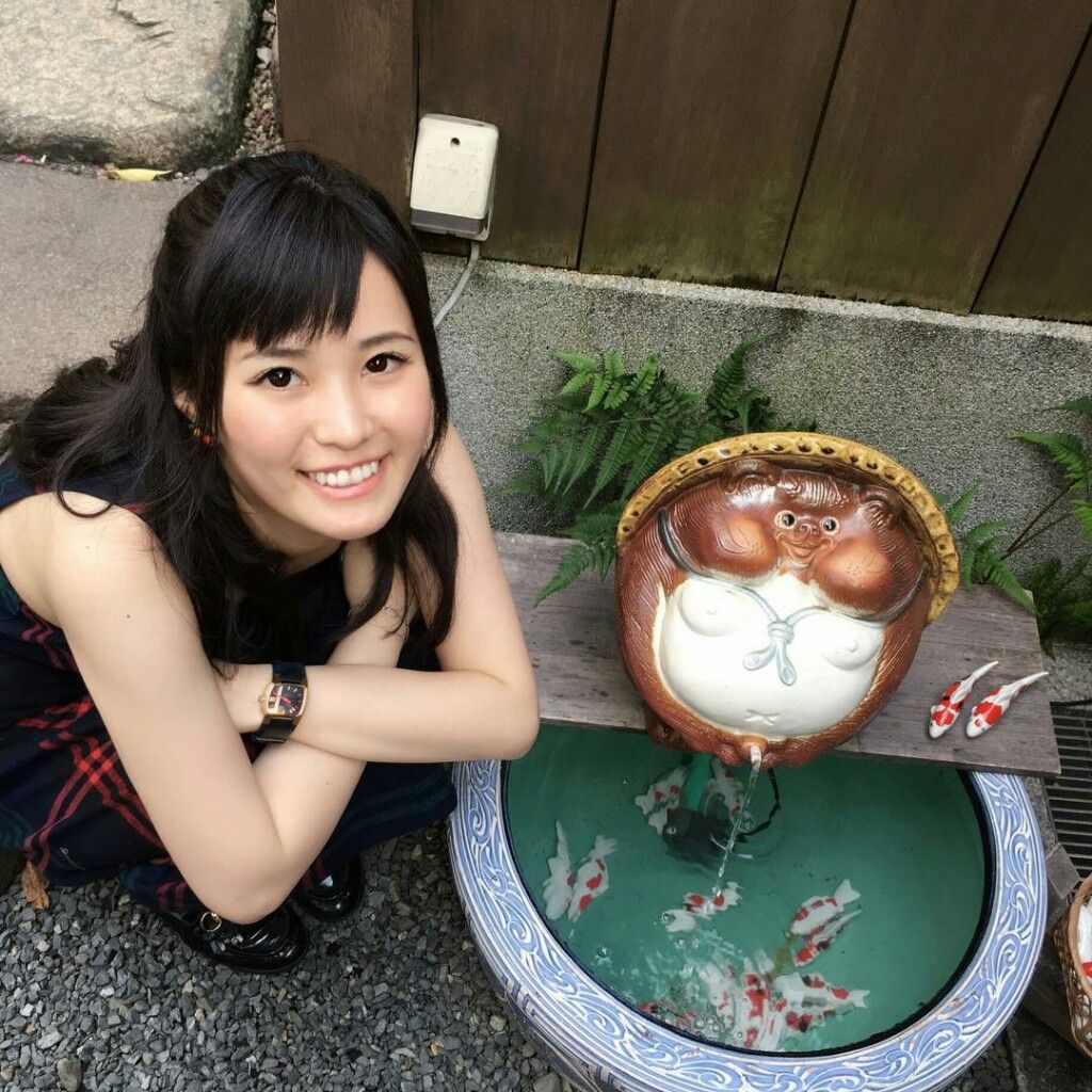 悲報 人気vチューバーの富士葵さんが顔バレ 31歳のババアでしたｗｗｗｗｗｗｗｗｗｗ Vチューバーまとめ