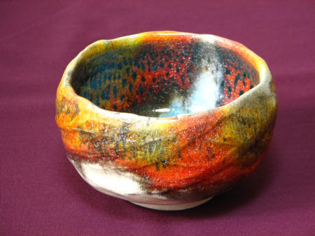 全国選抜作家展-金田充夫_紅葉茶碗1