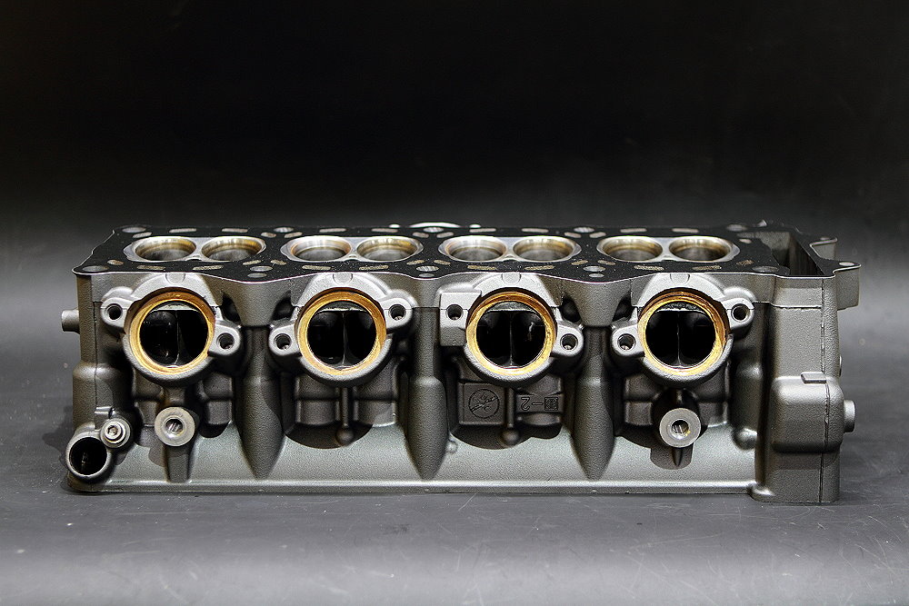 ZX12R ヘッドオーバーホール : SECRET BASE RACING ZX12R ヘッドオーバーホール : SECRET BASE RACING