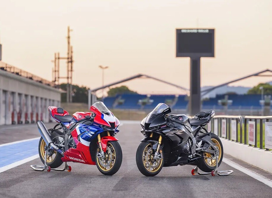 24 CBR1000RR-R SP買いまぁーーーs : SECRET BASE RACING
