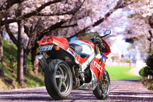 久しぶりにVFR400Rをゲット♪ : SECRET BASE RACING