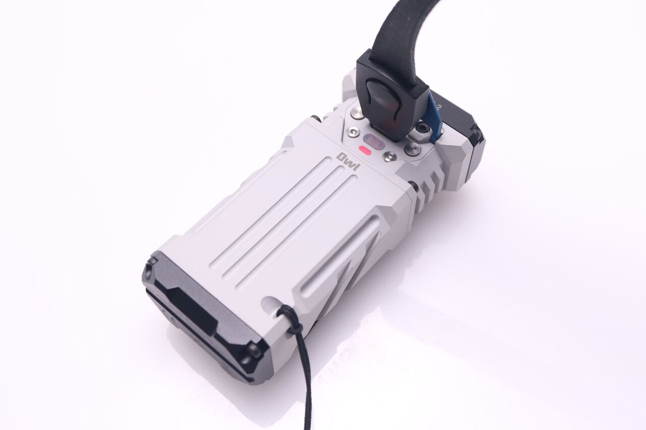 新世代を予感させるスタイリッシュなフラッシュライト！ WUBEN X-2