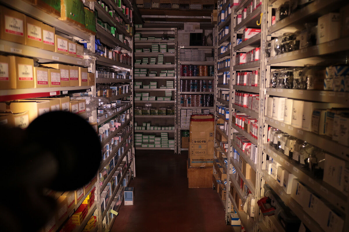 barebones-vintage-flashlight-blog-review-5