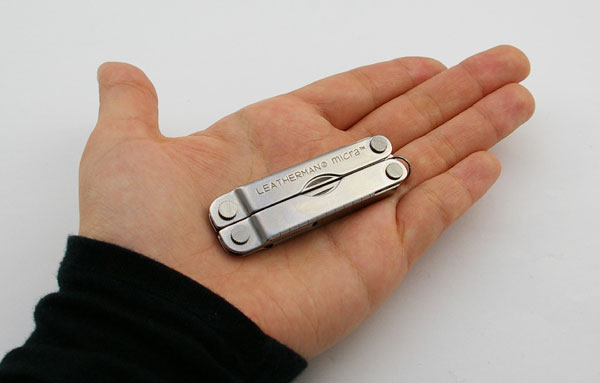 Leatherman Micra マイクラ マルチツール 目指せ ライトマニア Akaricenter 懐中電灯レビュー