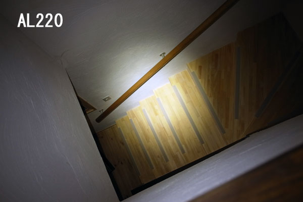 AL220-3