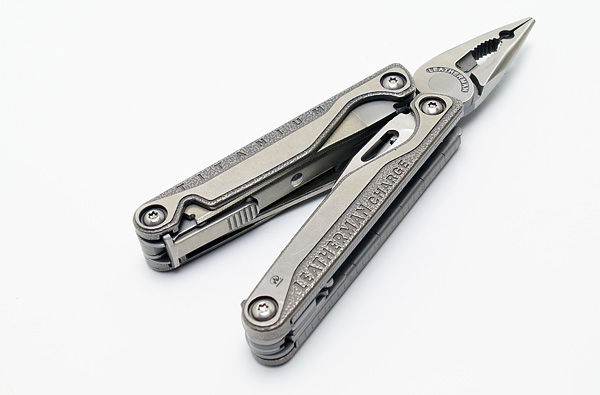 Leatherman Charge Tti チャージチタンハンドルモデル リニューアル 目指せ ライトマニア Hattaのledライトレビュー