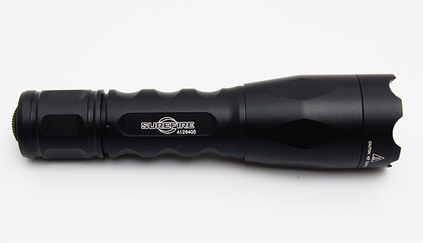 SUREFIRE FURY DEFENDER P2XD-A-BK LED FLASHLIGHT : アカリ SUREFIRE FURY DEFENDER P2XD-A-BK LED FLASHLIGHT : アカリ