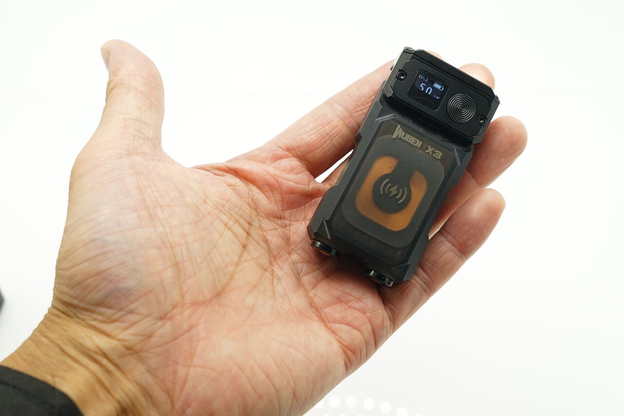 WUBEN X3、なんか担当者気に入っちゃったよ！ちっちゃくて可愛い多機能
