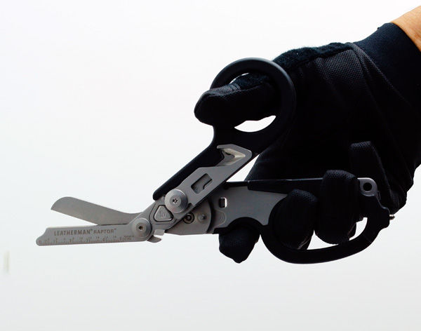 衛生兵ぇ~!!」LEATHERMAN RAPTOR (ラプター) メディカル 衛生兵ぇ~!!」LEATHERMAN RAPTOR (ラプター) メディカル