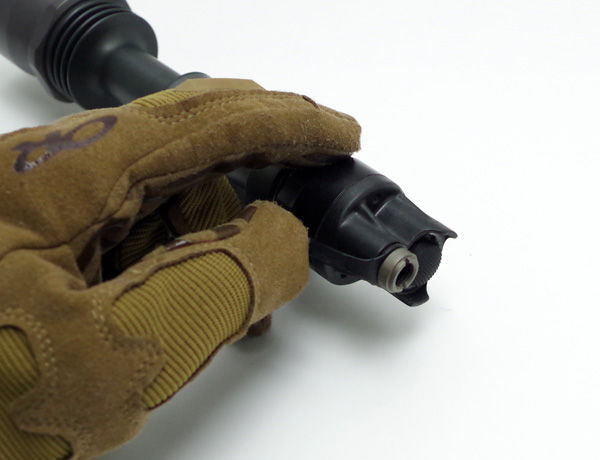 米軍払い下げ品 SUREFIRE (シュアファイア) M962 ARMSスルーレバー仕様