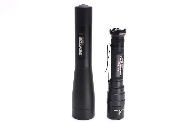 対決! SUREFIRE E2D LED DEFENDER ULTRA 対 GENTOS GF008RG 対決! SUREFIRE E2D LED DEFENDER ULTRA 対 GENTOS GF008RG