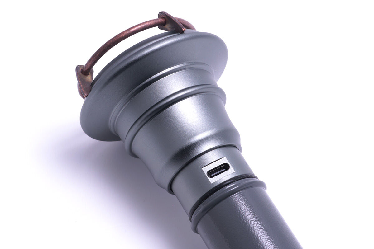 barebones-vintage-flashlight-blog-review-8