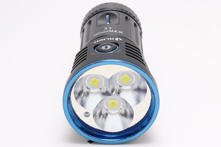 OLIGHT（オーライト）X7R MARAUDER マローダー 充電式 CREE XHP70×3 12000ルーメンフラッシュライト