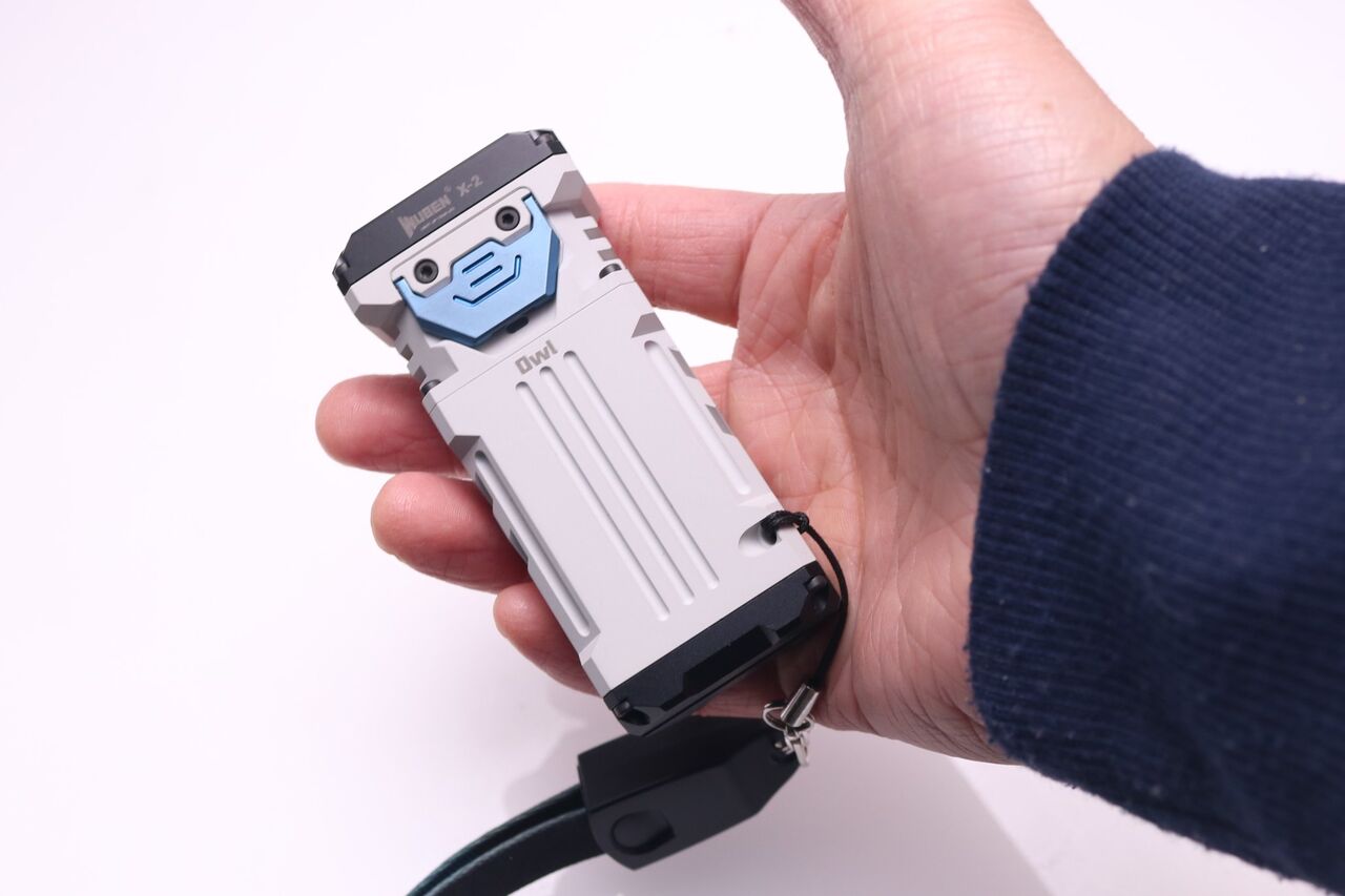 WUBEN　X2（ライトグレー色）コンパクトサイズなのに超強力 常識を覆す斬新デザイン！機能性・耐久性に優れたアルミニウム