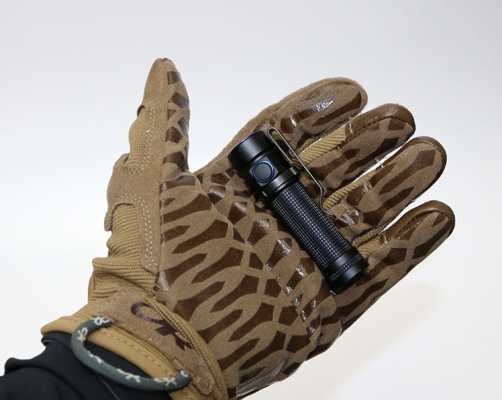 OLIGHT (オーライト) S1A BATON 単三電池1本使用 LEDライト OLIGHT (オーライト) S1A BATON 単三電池1本使用 LEDライト