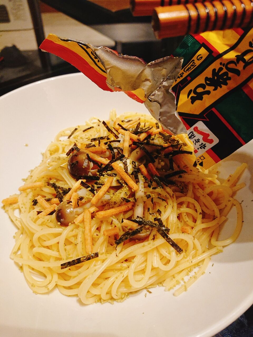 永谷園のお茶漬けの素パスタvs松茸の味お吸い物パスタ対決 ゆずこと歩こ 永谷園のお茶漬けの素パスタvs松茸の味お吸い物パスタ対決 ゆずこと歩こ