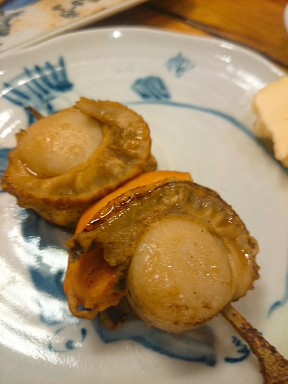 やきとりせいちゃん 関内 焼き鳥もモツ煮も絶品 夜の海の不思議なお話 ゆずこと歩こ