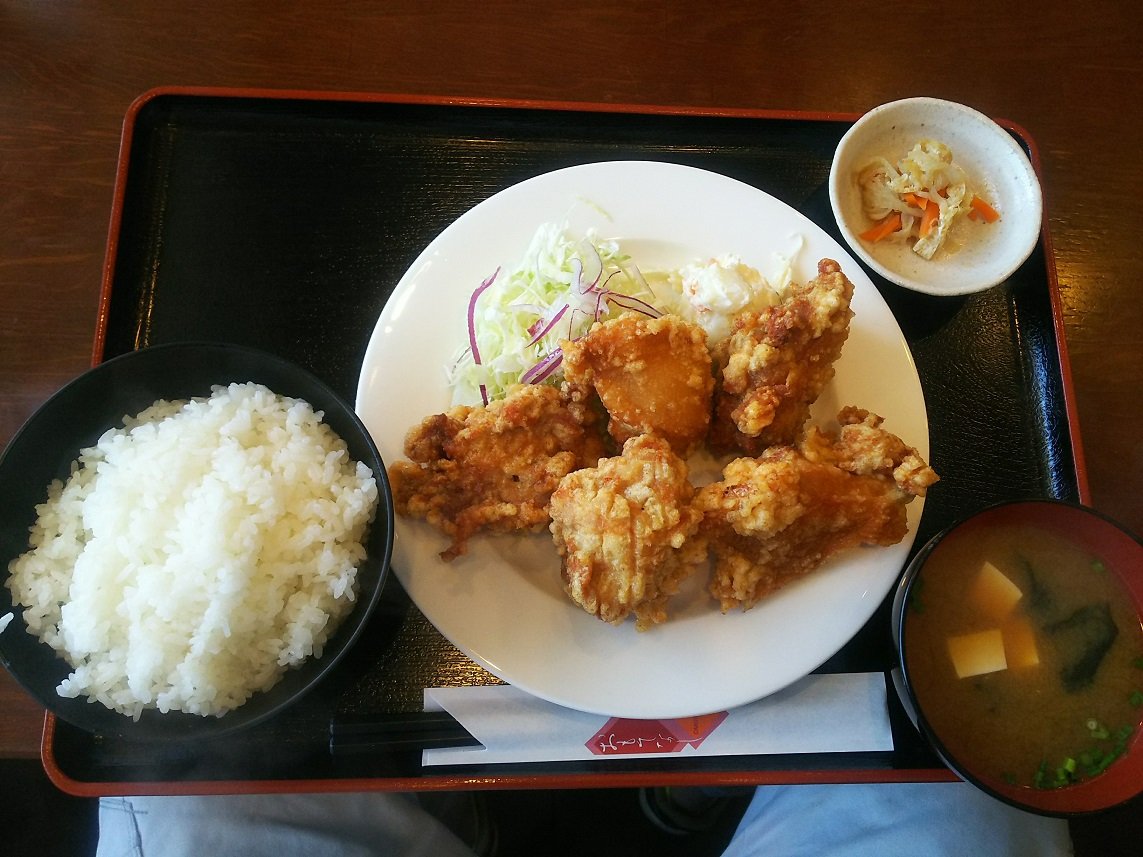 からあげ定食 八田洋食堂はな ぼくの燃料補給記 からあげ定食 八田洋食堂はな ぼくの燃料補給記