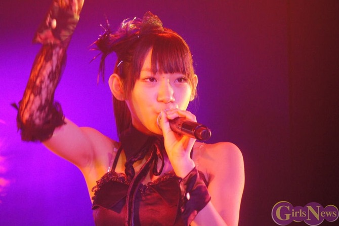 img20111010akb48team4stage40