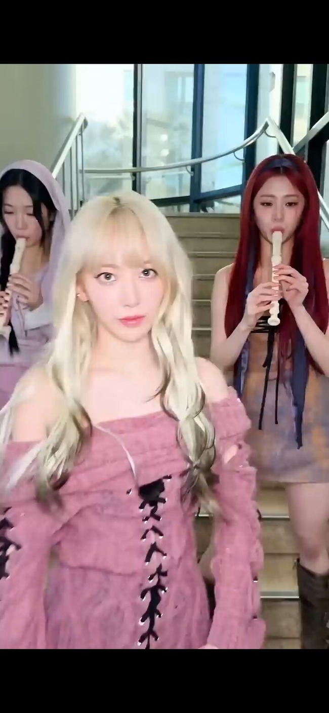 4718c585