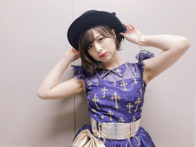 Akb48タイムズ Akb48まとめ 画像 チーム８の佐藤栞さんが無毛のワキを晒しているってのに おまえらときたら Akb48しおりん Livedoor Blog ブログ